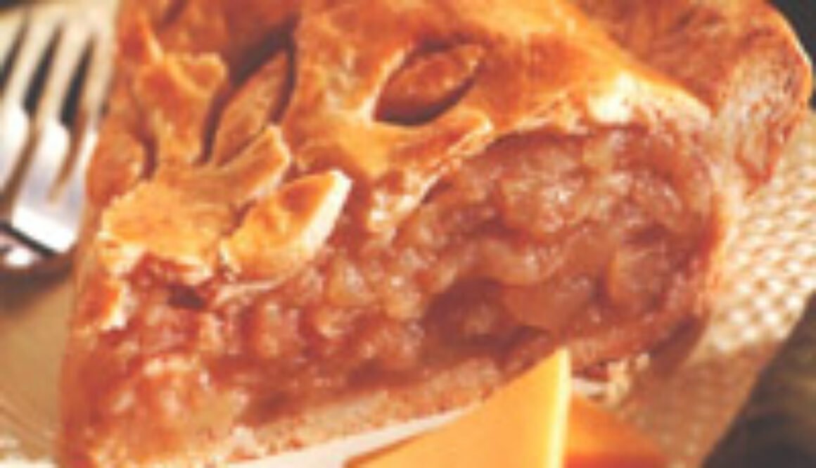 Cheddar Apple Pie
